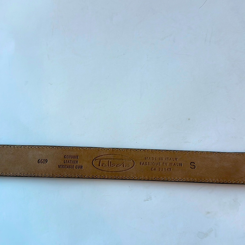 Talbots Elegant Gray Crocodile Pattern Leather Be… - image 3